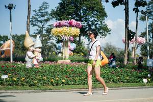 BIB: 
                            <button type="button" onclick="openModal(27620580)" class="btn btn-primary btn-sm float-right btn-popup" data-toggle="modal" data-target=".modal-high-quality">
                        <i class="fas fa-shopping-cart"></i> Add to Cart
                    </button>
                                            <button type="button" onclick="isThisMe(27620580, true)" class="btn btn-success btn-sm float-right btn-popup btn-isme hidden" data-toggle="tooltip" data-placement="bottom" title="นี่คือรูปของคุณใช่ไหม คลิกที่นี่เพื่อเอาเข้าอัลบั้ม">
                        <i class="fas fa-plus"></i> Add to album
                    </button>
                    <button type="button" onclick="isThisMe(27620580, false)" class="btn btn-warning btn-sm float-right btn-popup btn-isnotme hidden">
                        <i class="fas fa-ban"></i> Remove from album
                    </button>